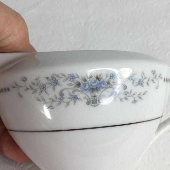 Vintage Towne House China Covered Sugar & Creamer Set Providence Pattern Japan - Picture 4 of 10